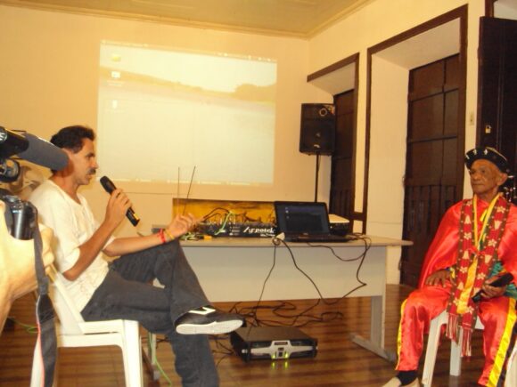 PAPO CULTURAL RECEBE MESTRE PIAUI E FAZ ENTREGA DE CERTIFICADOS AOS ALUNOS DO PONTO DE CULTURA ANO II