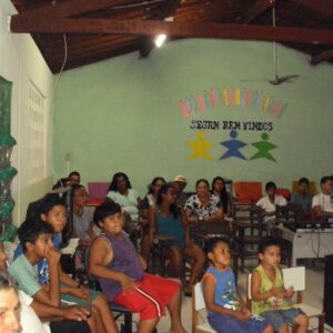 COMUNIDADE DE MEARIM RECEBE EXIBIÇÃO NA ESTRÉIA DO CINECLUBE IPHANAQ 2012