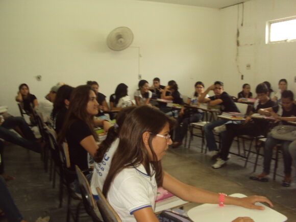 CINECLUBE IPHANAQ EXIBE CURTAS NA II SEMANA UNIVERSITÁRIA DA UAB