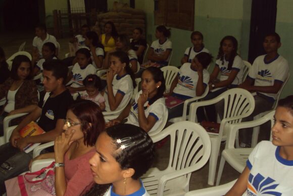 CINECLUBE SESC-IPHANAQ REALIZA MAIS UMA EXIBIÇÃO EM NENELÂNDIA