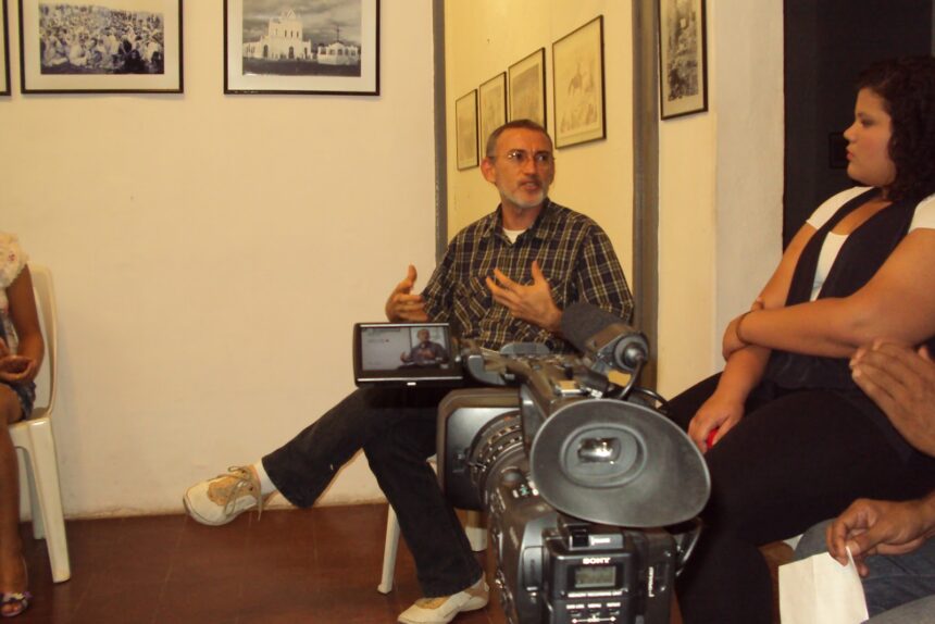 SAMUEL CAVALCANTE FALA DA SUA EXPERIÊNCIA BUDISTA NO PAPO CULTURAL