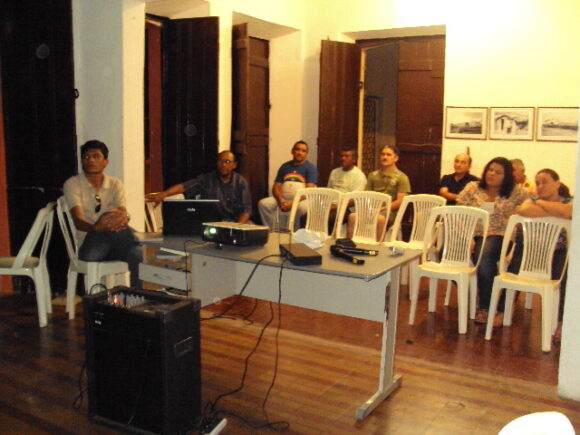 ELISTÊNIO ALVES APRESENTA EXPOSIÇÃO FOTOGRÁFICA DA ROMARIA DE CANUDOS NO PAPO CULTURAL