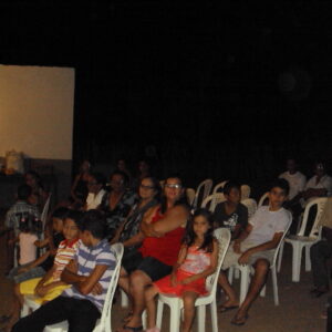 CINECLUBE IPHANAQ REALIZA EXIBIÇÃO EM POÇO DA SERRA DURANTE A FESTA DA PADROEIRA