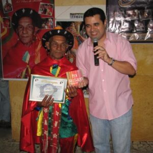 Emoção e entusiasmo marcam lançamento de CD e DVD do Projeto TAC Casarão