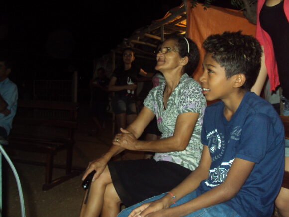 CINECLUBE IPHANAQ REALIZA EXIBIÇÃO NA ABERTURA DA FESTA DA PADROEIRA DE FOGAREIRO