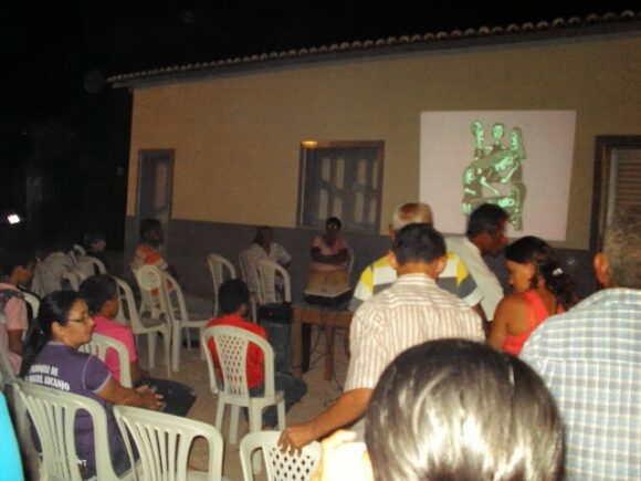 CINECLUBE IPHANAQ REALIZA EXIBIÇÃO NA FESTA DA PADROEIRA DE RIACHO VERDE