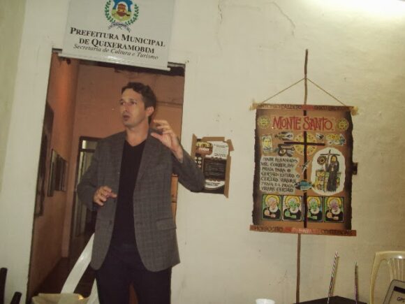 FÍSICO MAKARIUS THAIM APRESENTA SEUS PROJETOS DE PESQUISA NO PAPO CULTURAL