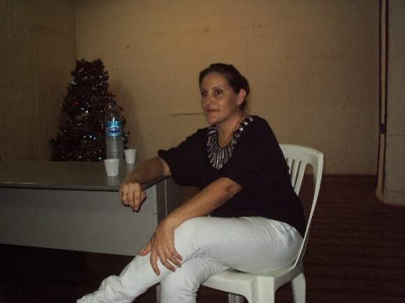 PAPO CULTURAL RECEBE MÉDICA CUBANA NO ENCERRAMENTO DE SUAS ATIVIDADES DE 2013