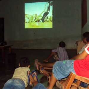 CINECLUBE IPHANAQ REALIZA EXIBIÇÃO NO ASSENTAMENTO OLHO D’ÁGUA