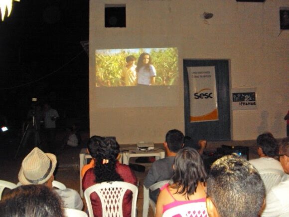 CINECLUBE IPHANAQ RETORNA A VILA DE FOGAREIRO NOS FESTEJOS DA PADROEIRA