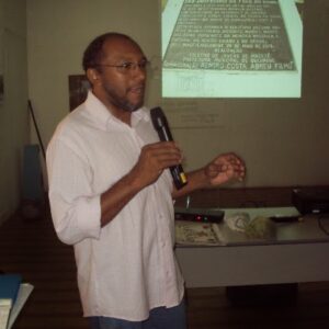 42º Papo Cultural: Professor Neto Camorim exibe imagens de visita feita este mês aos Sertões de Canudos