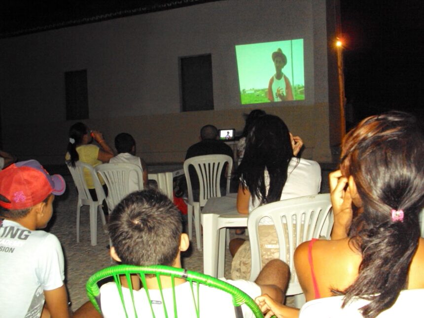 CINECLUBE IPHANAQ INICIA ATIVIDADES DE 2015 COM EXIBIÇÃO NA COMUNIDADE DE JUREMA